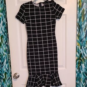 SHEIN Black and White Grid Ruffle-Hem Midi Dress